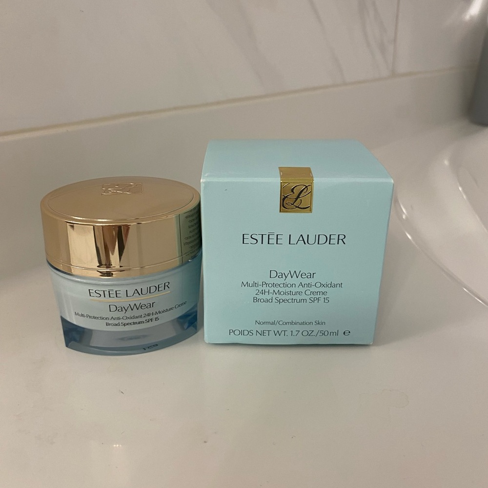 Estee Lauder Day Wear Cream Broad Spectrum SPF 15